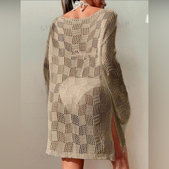 Swim coverup 🫶🏼 - Picture 2 of 4